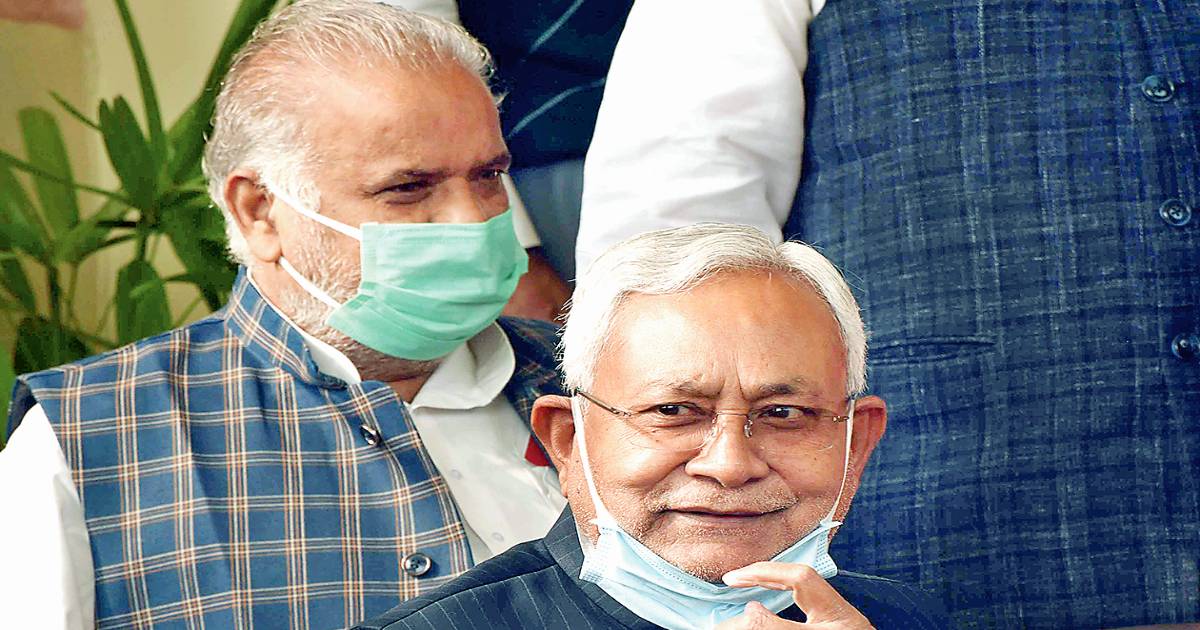 Nitish repeats demand of special status for Bihar